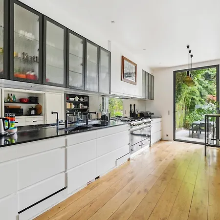Kdl - Grande Maison Proche De Paris Holiday home Boulogne-Billancourt